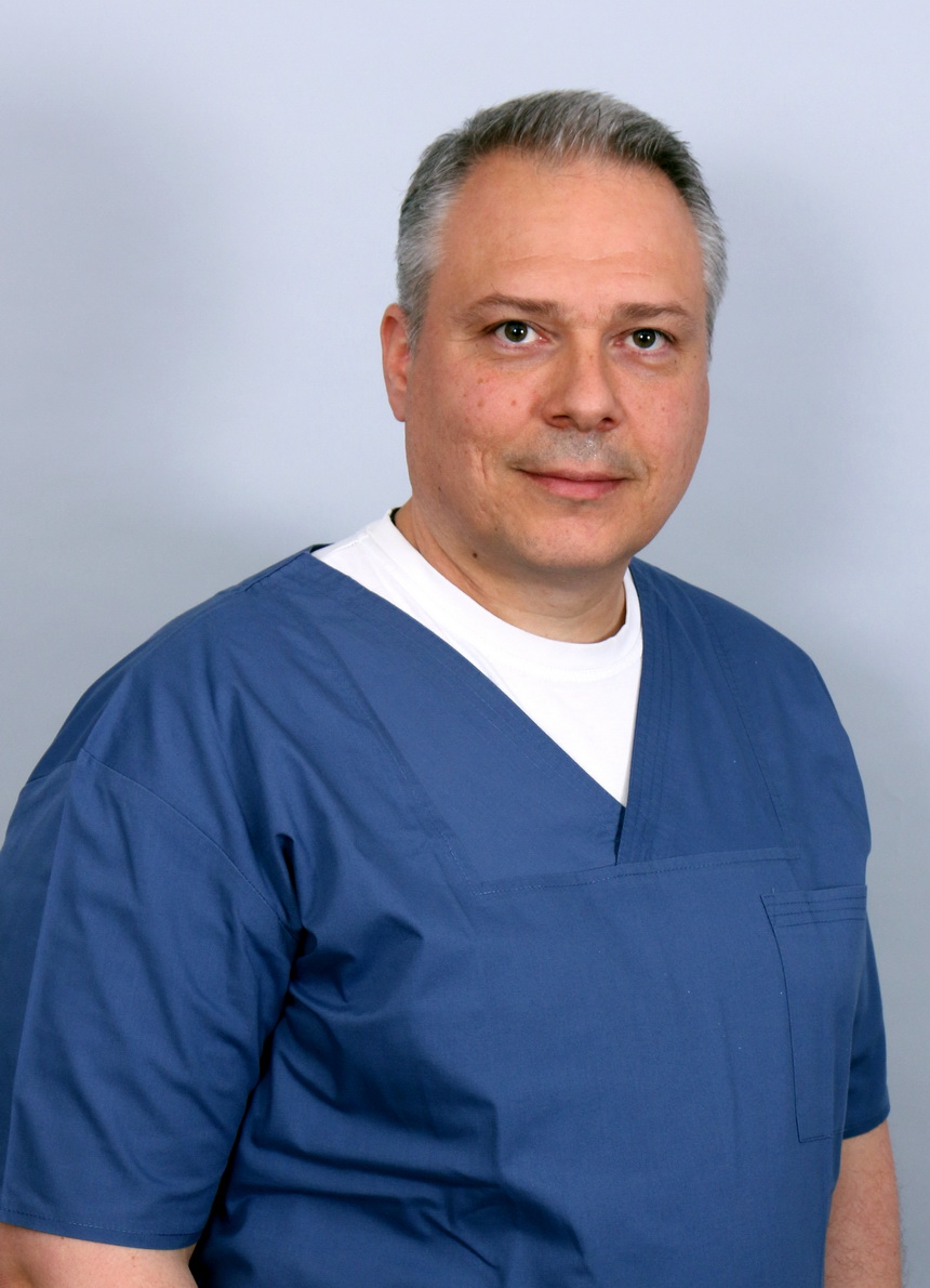 Dr. Dragos Slavescu